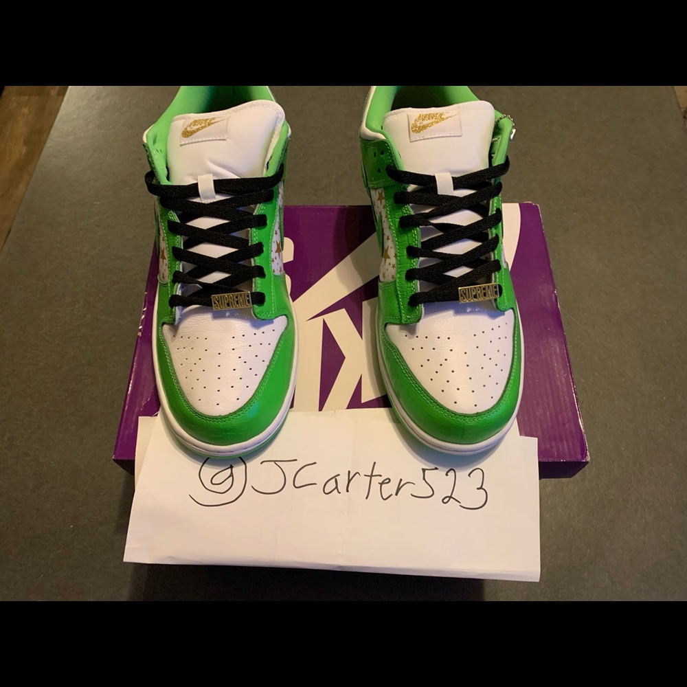 Nike SB Dunk Low x Supreme Size US Mens 12